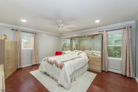 53 N Hillside Avenue Roxbury NJ 07847