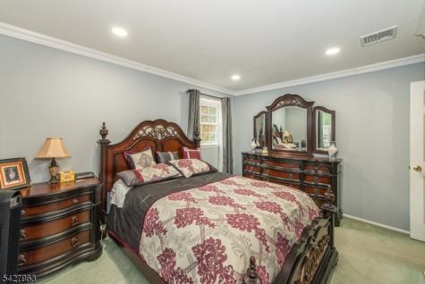 53 N Hillside Avenue Roxbury NJ 07847