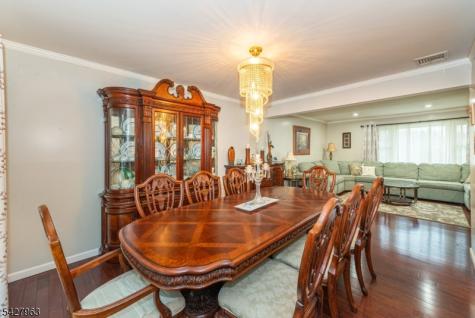 53 N Hillside Avenue Roxbury NJ 07847