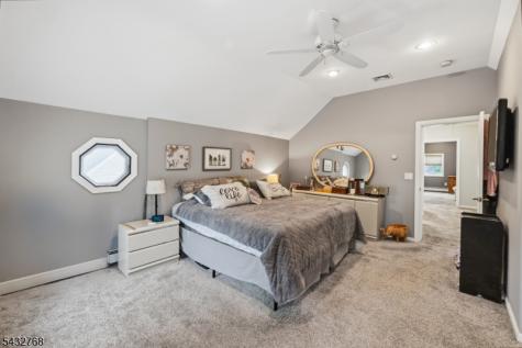 72 Forest Avenue Hawthorne NJ 07506