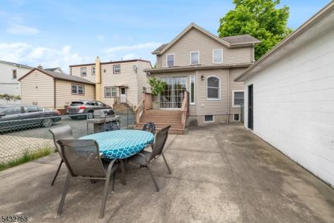 72 Forest Avenue Hawthorne NJ 07506