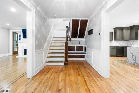 764 Goffle Road Hawthorne NJ 07506