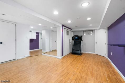 764 Goffle Road Hawthorne NJ 07506