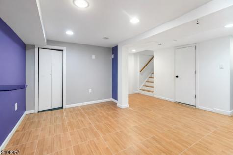 764 Goffle Road Hawthorne NJ 07506