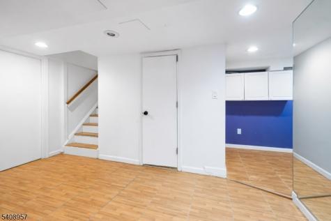 764 Goffle Road Hawthorne NJ 07506