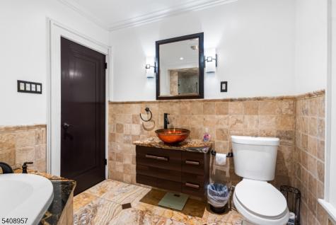764 Goffle Road Hawthorne NJ 07506