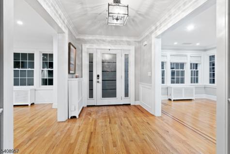 764 Goffle Road Hawthorne NJ 07506