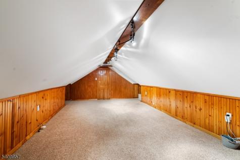764 Goffle Road Hawthorne NJ 07506