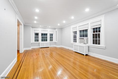 764 Goffle Road Hawthorne NJ 07506