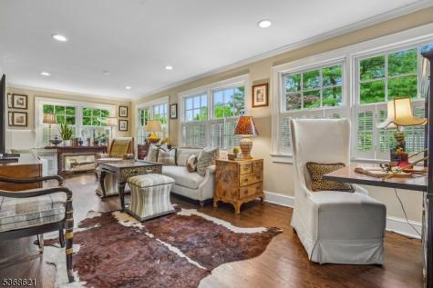 32 Potterstown Road Tewksbury NJ 08833