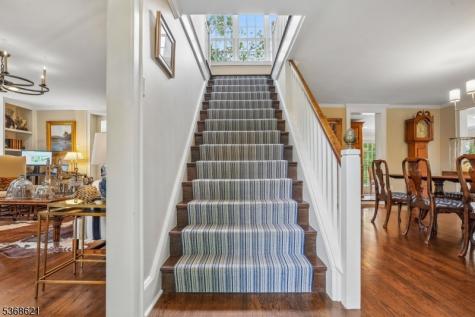 32 Potterstown Road Tewksbury NJ 08833