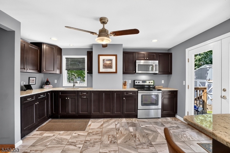 32 Merrie Trail Denville NJ 07834