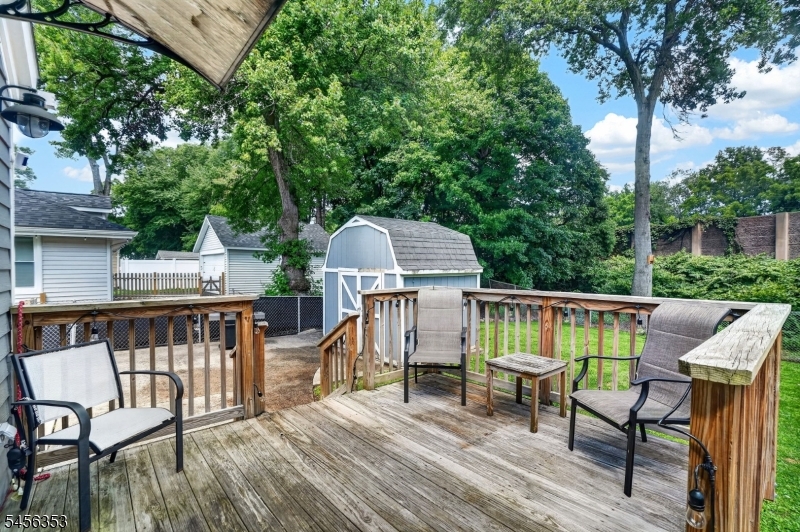 32 Merrie Trail Denville NJ 07834