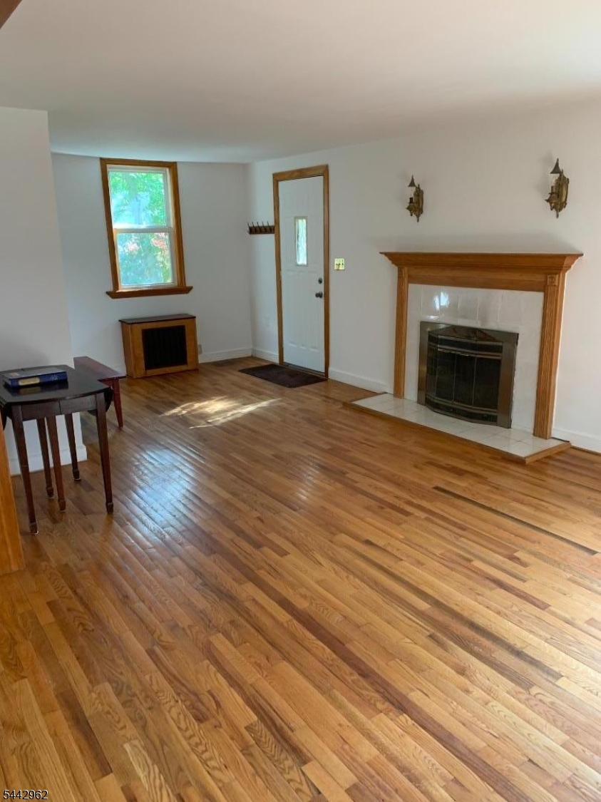 17 Dogwood Terrace Livingston NJ 07039
