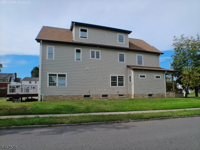 852 Park Avenue Elizabeth NJ 07208
