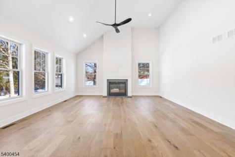 20 Furnace Road Chester NJ 07930