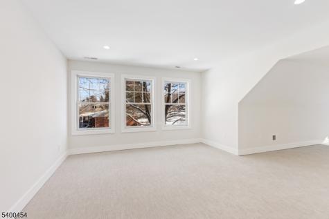20 Furnace Road Chester NJ 07930