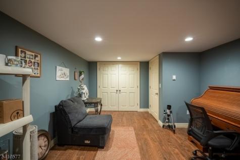 27 Adams Drive Ogdensburg NJ 07439