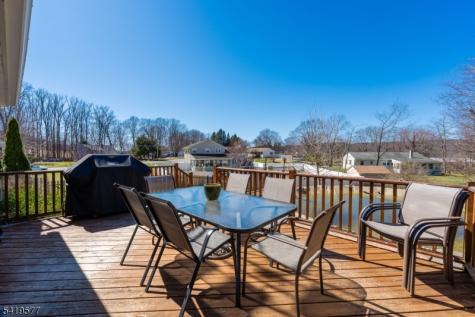 27 Adams Drive Ogdensburg NJ 07439