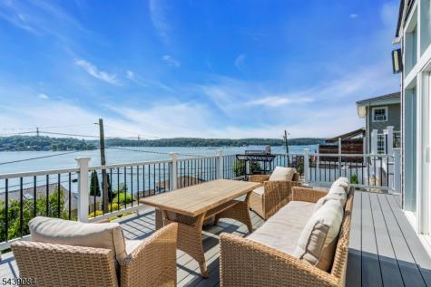 12 Bass Rock Road Hopatcong NJ 07843