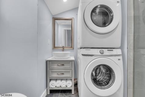 12 Bass Rock Road Hopatcong NJ 07843