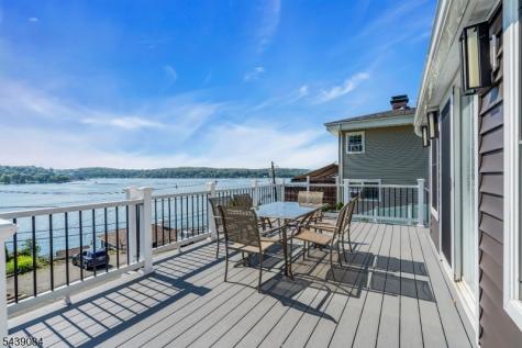 12 Bass Rock Road Hopatcong NJ 07843