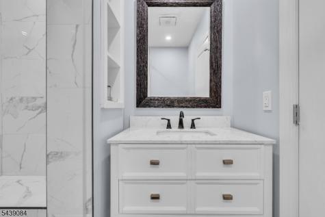 12 Bass Rock Road Hopatcong NJ 07843