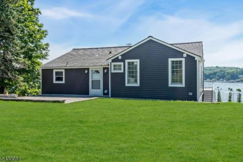 12 Bass Rock Road Hopatcong NJ 07843