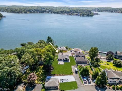 12 Bass Rock Road Hopatcong NJ 07843
