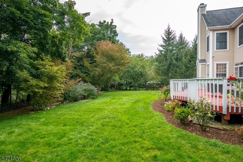 8 Mcbride Way Bridgewater NJ 08807