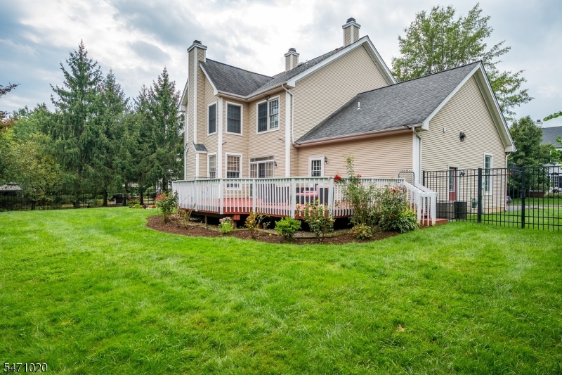 8 Mcbride Way Bridgewater NJ 08807