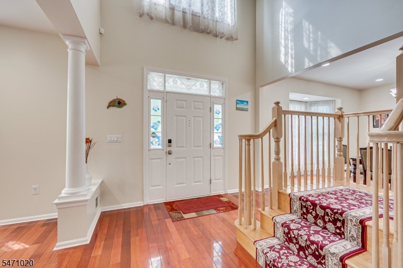 8 Mcbride Way Bridgewater NJ 08807