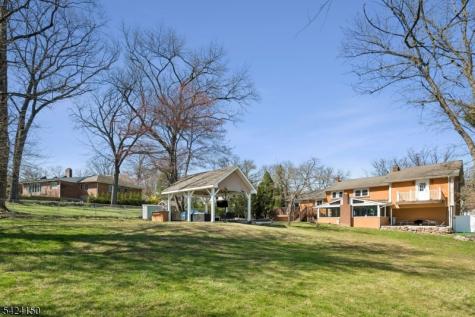 115 Birchwood Terrace Wayne NJ 07470