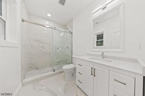 418 East Avenue Northvale NJ 07647
