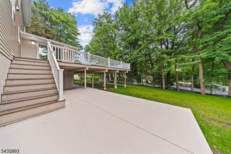 418 East Avenue Northvale NJ 07647
