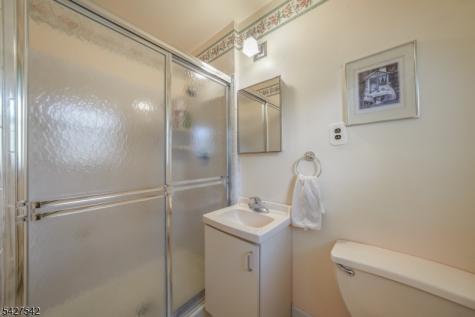 5 Ashlyn Road Parsippany-troy Hills NJ 07054