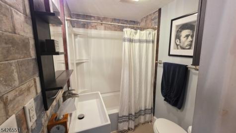 26 White Birch Trail Jefferson NJ 07460