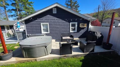 26 White Birch Trail Jefferson NJ 07460