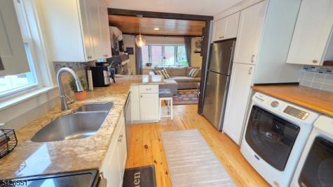 26 White Birch Trail Jefferson NJ 07460