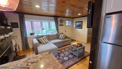 26 White Birch Trail Jefferson NJ 07460