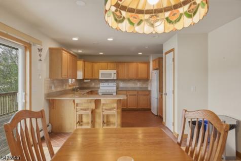 14 E Shore Drive Hampton NJ 07860