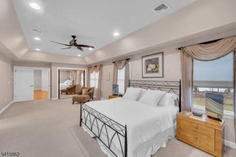 1 Sherwood Court Old Tappan NJ 07675