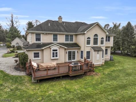 1 Sherwood Court Old Tappan NJ 07675