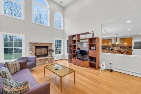1 Sherwood Court Old Tappan NJ 07675