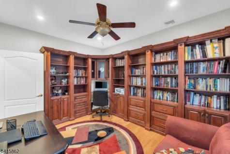 1 Sherwood Court Old Tappan NJ 07675