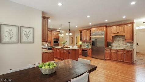 31 Primrose Lane Bernards NJ 07920