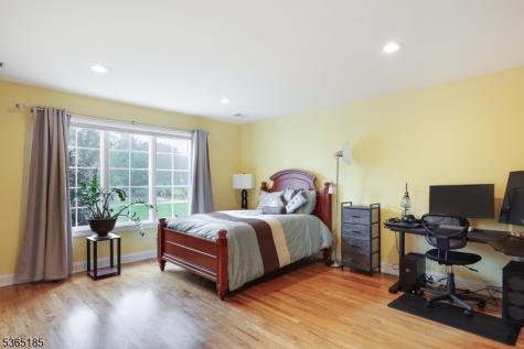 31 Primrose Lane Bernards NJ 07920