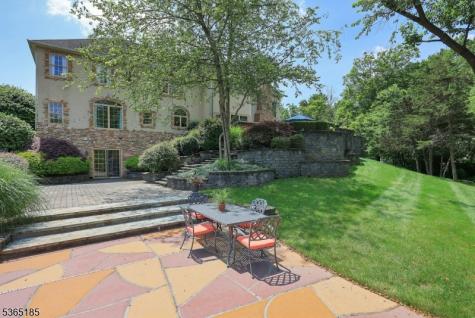 31 Primrose Lane Bernards NJ 07920