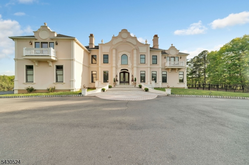 37 Robbins Road Millstone NJ 08510