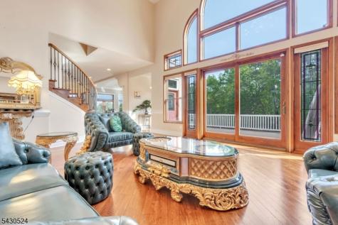 37 Robbins Road Millstone NJ 08510